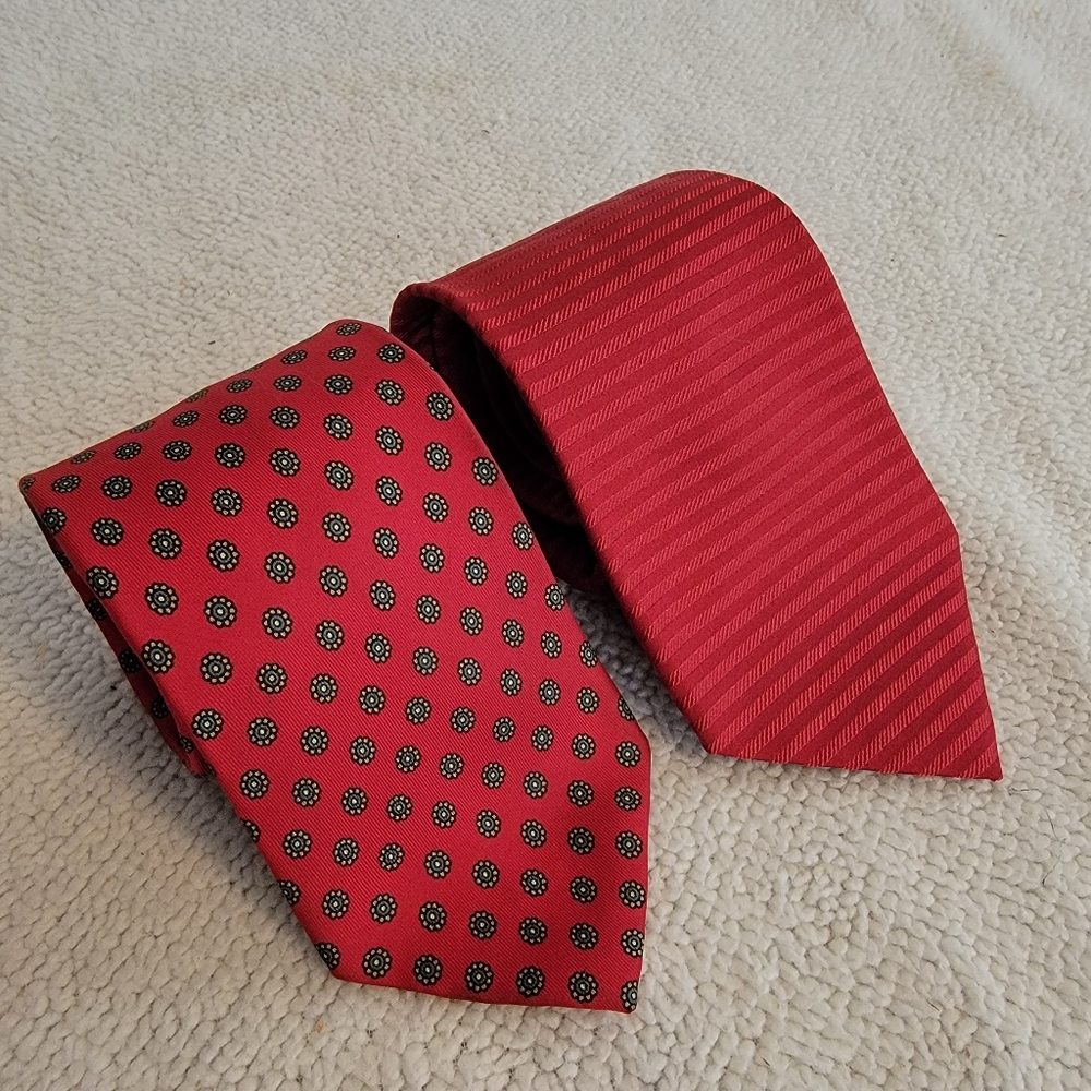 Lot of 2 red ties- incl Hilfiger Silk Neck Tie | 57 inch